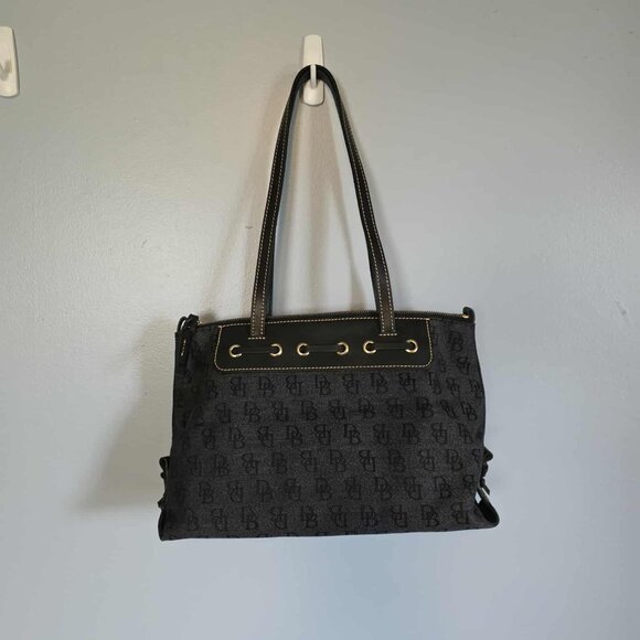 EUC Dooney & Burke Signature Monogram Shoulder Bag with matching Wallet - Picture 11 of 14